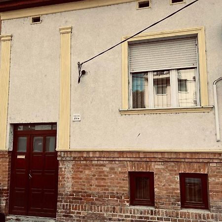 Best Price Guesthouse Szeged Luaran gambar