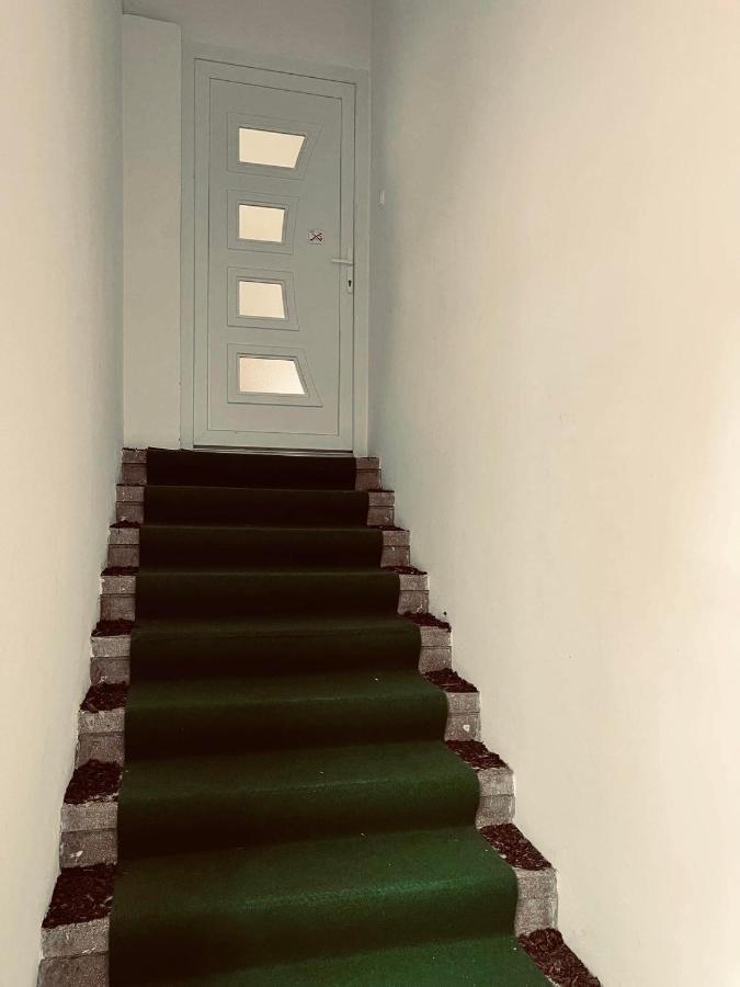 Best Price Guesthouse Szeged Luaran gambar