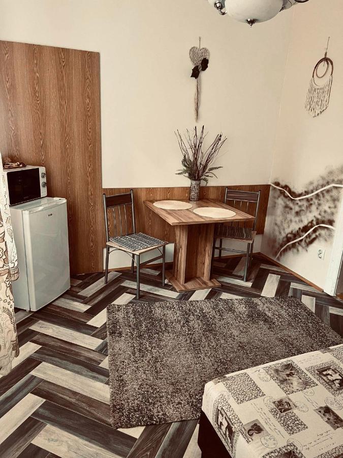 Best Price Guesthouse Szeged Luaran gambar